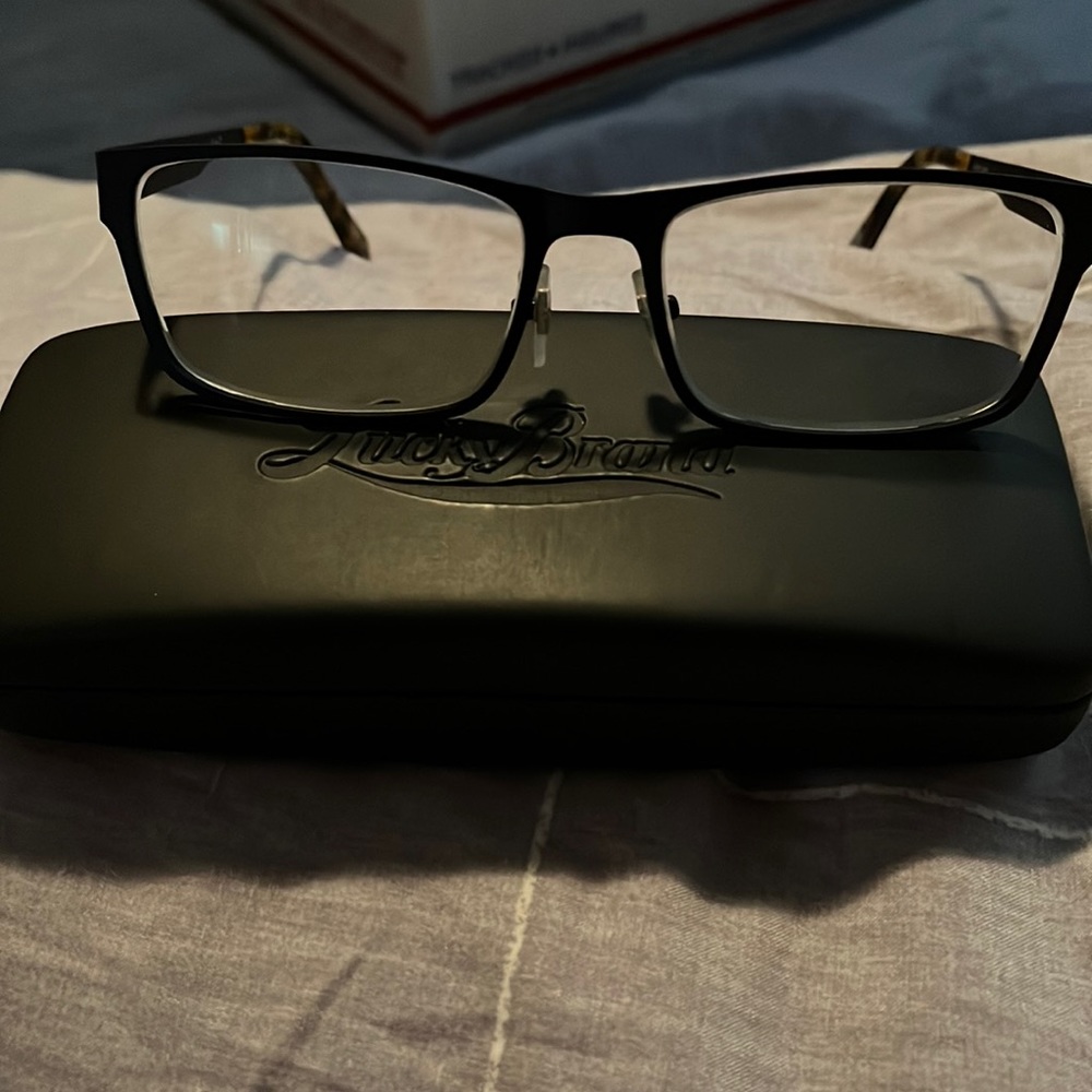 Prescription Glasses& glass case set